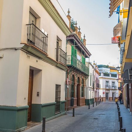 Apartamentos Luxury Puente De Triana Севилья Экстерьер фото