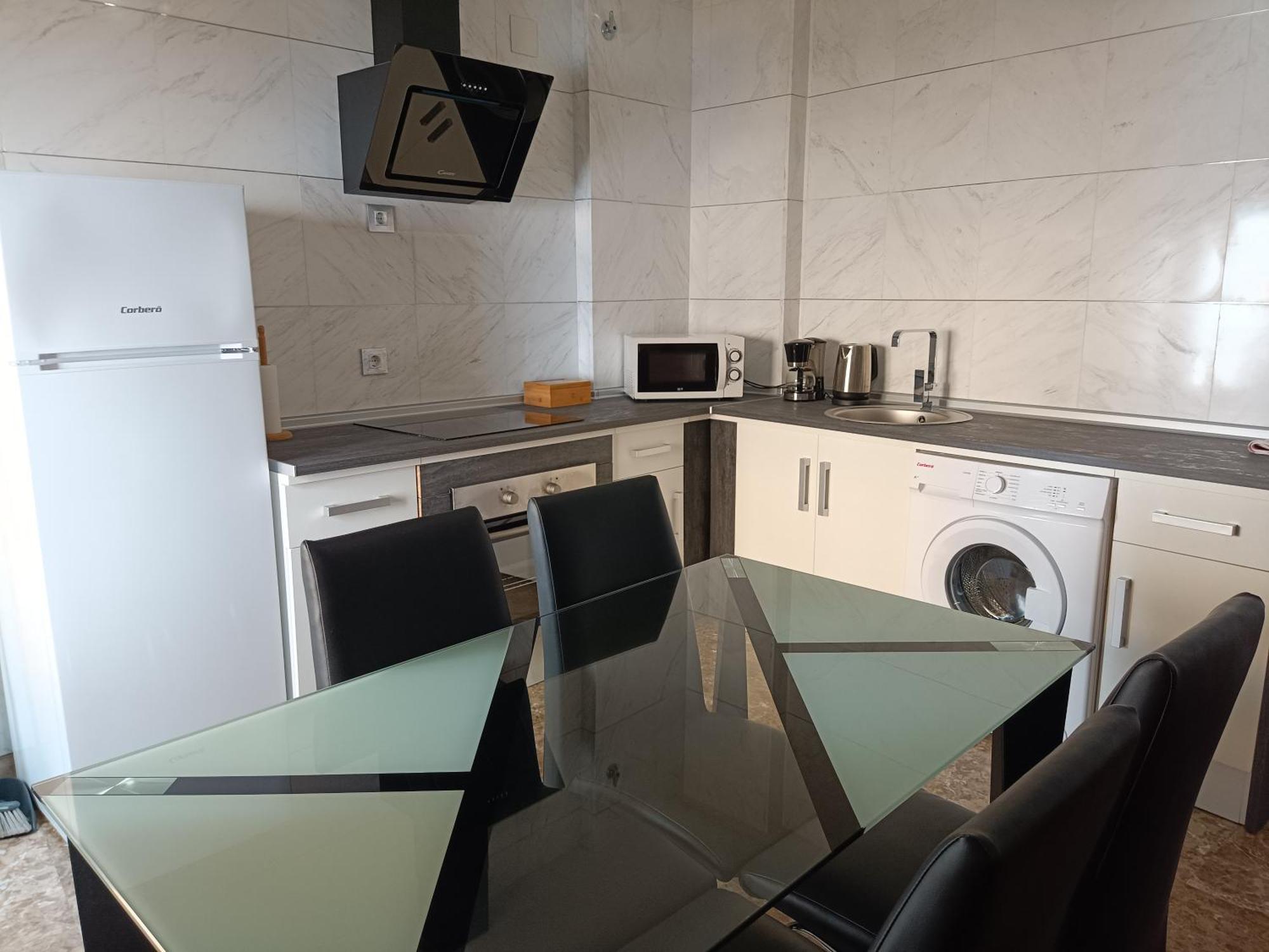 Apartamentos Luxury Puente De Triana Севилья Экстерьер фото